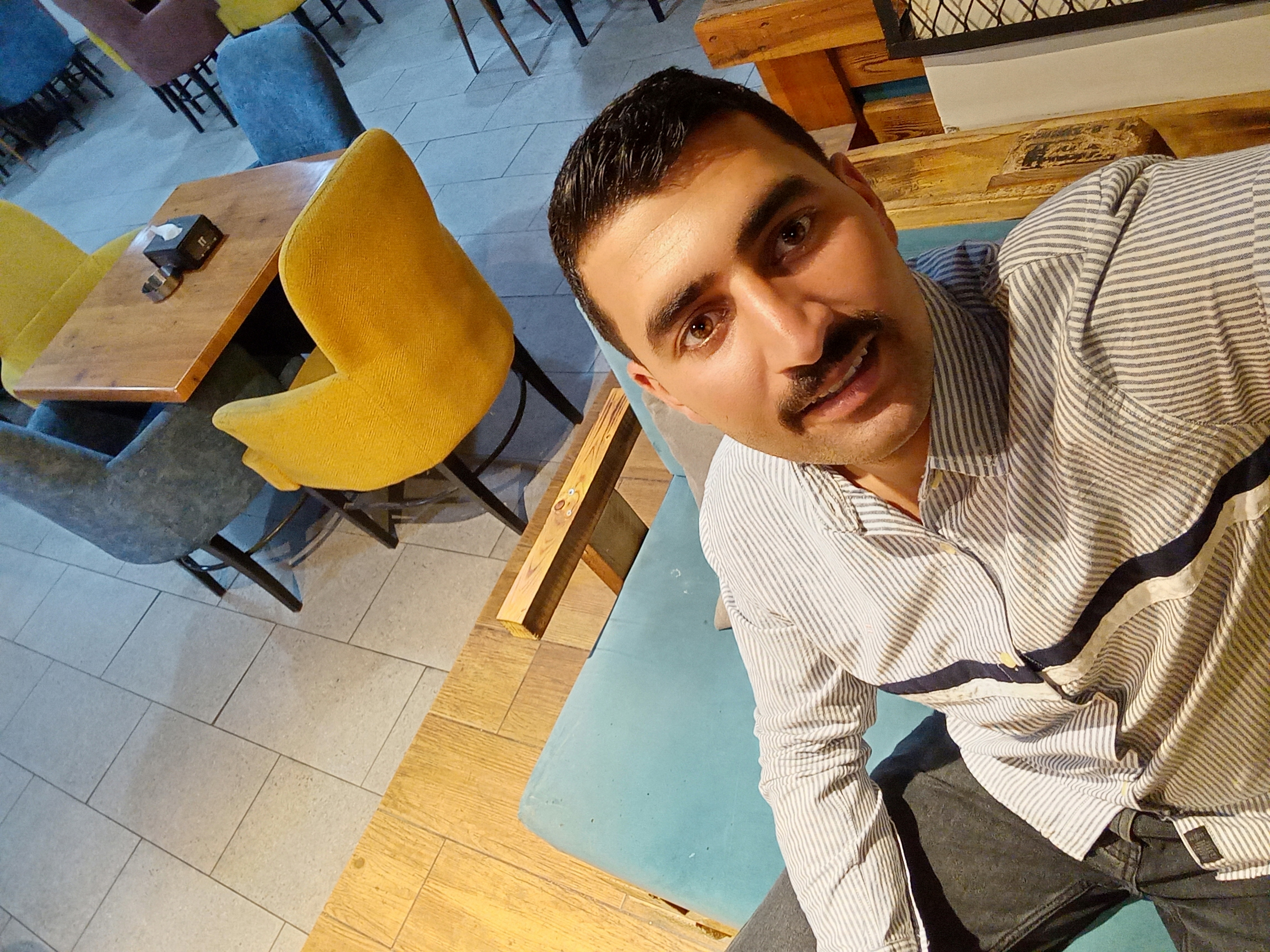 Naser Hrahshah_VqVNK