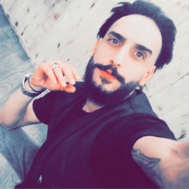 Yahya Alzaghal_Q0Alb